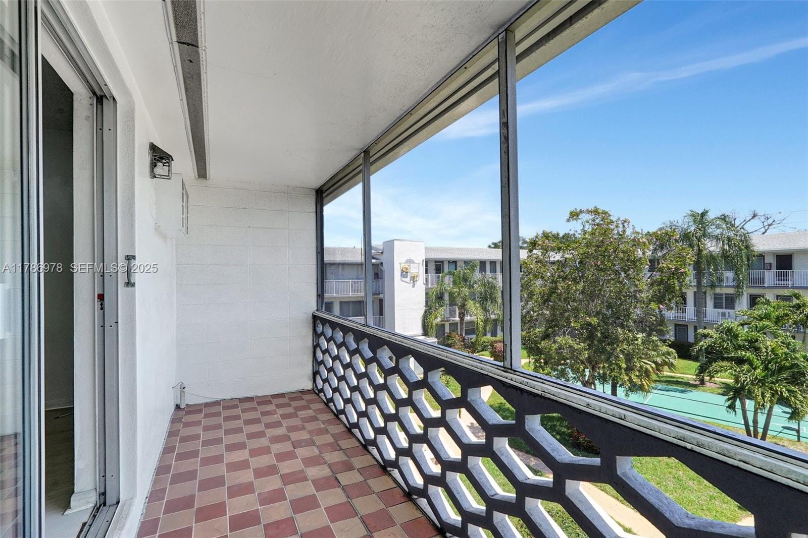 15610 NE 6th Avenue 34D, Miami, FL 33162 photo 19