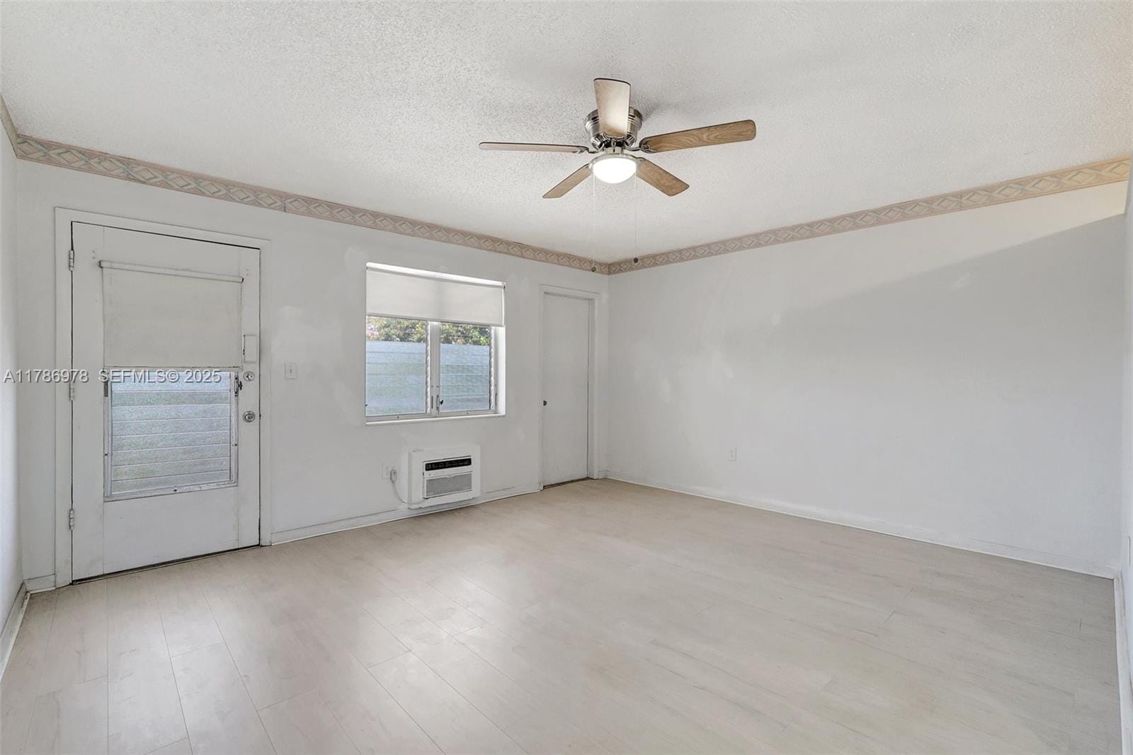 15610 NE 6th Avenue 34D, Miami, FL 33162 photo 6