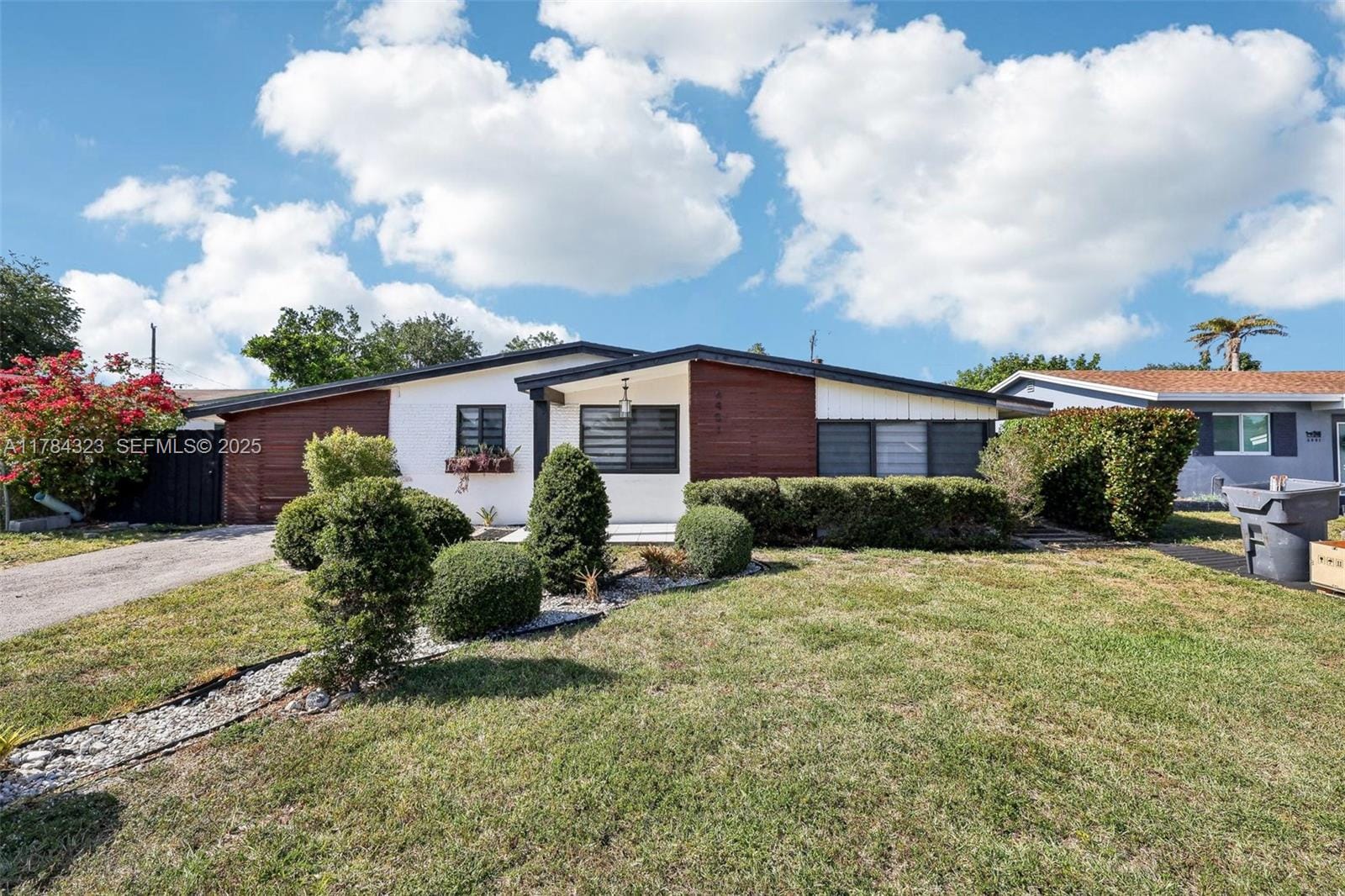 6451 Coolidge Street, Hollywood, FL 33024