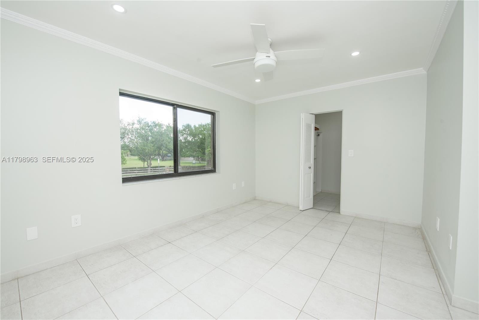 10945 SW 113th Place 1B, Miami, FL 33176 photo 25