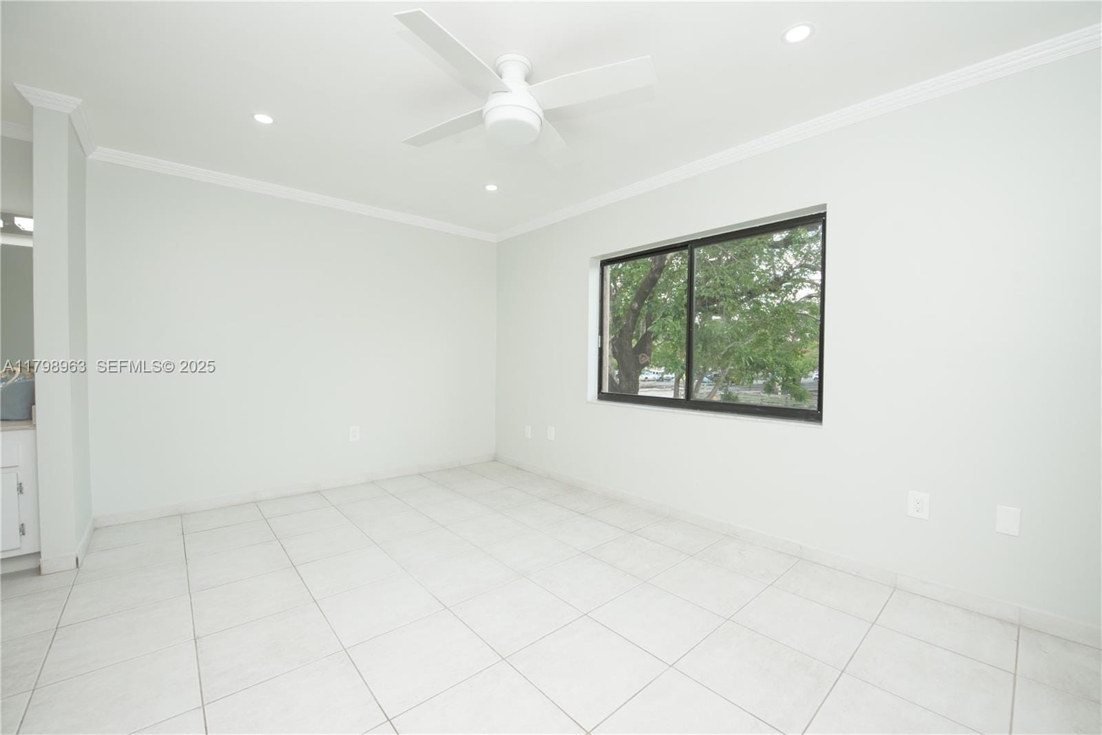 10945 SW 113th Place 1B, Miami, FL 33176 photo 27