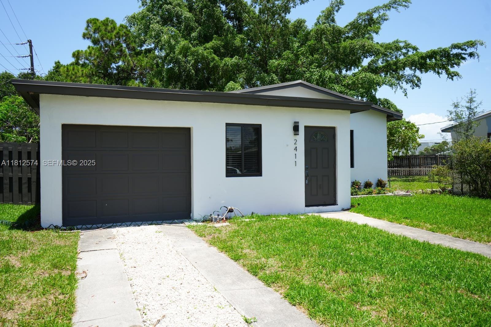 2411 NW 9th Street, Fort Lauderdale, FL 33311 photo 6