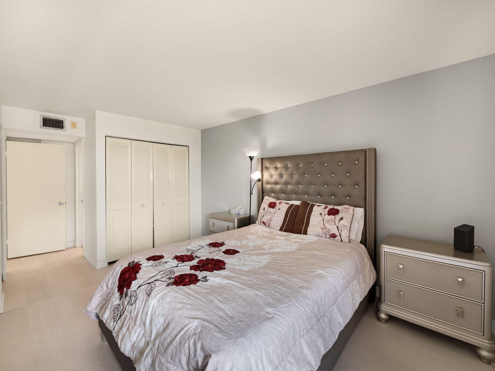 3550 Blue Lake Drive 402 — photo 11