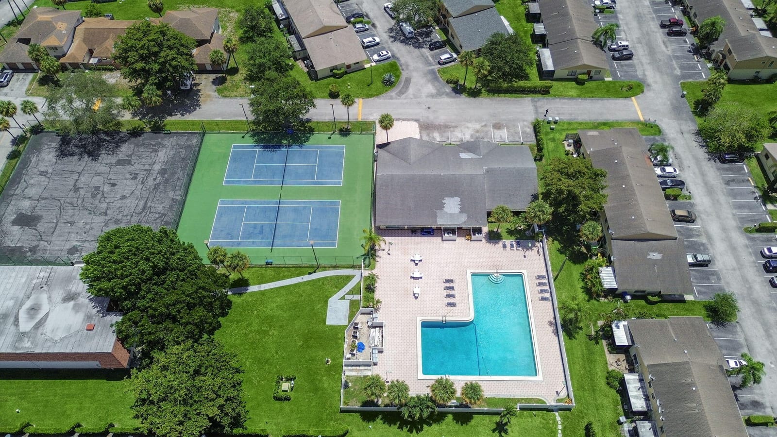 3550 Blue Lake Drive 402, Pompano Beach, FL 33064 photo 19