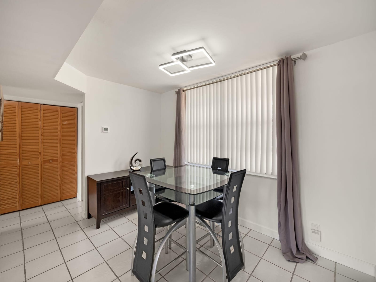 3550 Blue Lake Drive 402 — photo 7
