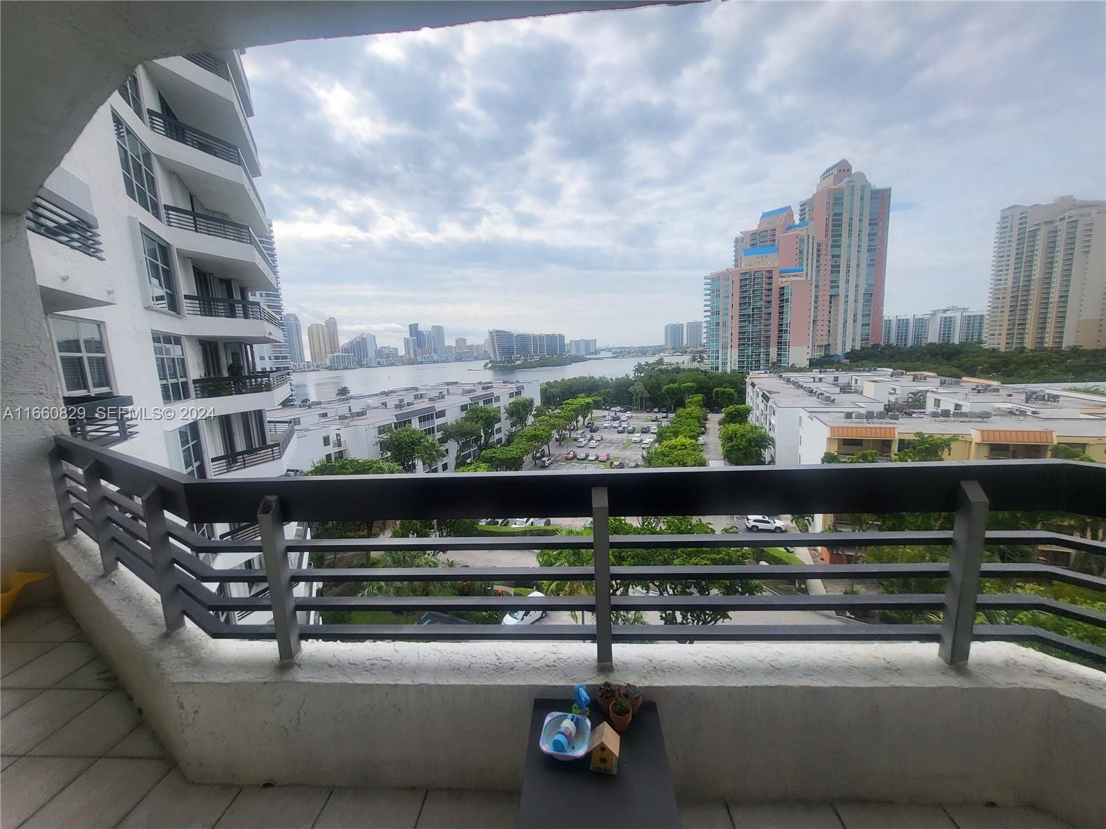 3400 NE 192nd Street 903, Aventura, FL 33180, Aventura