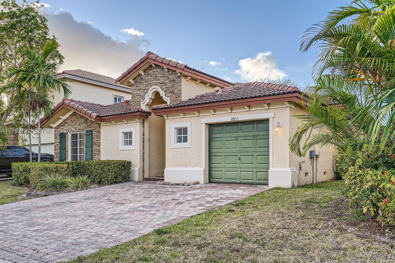 8857 SW 222nd Terrace, Cutler Bay, FL 33190 photo 2