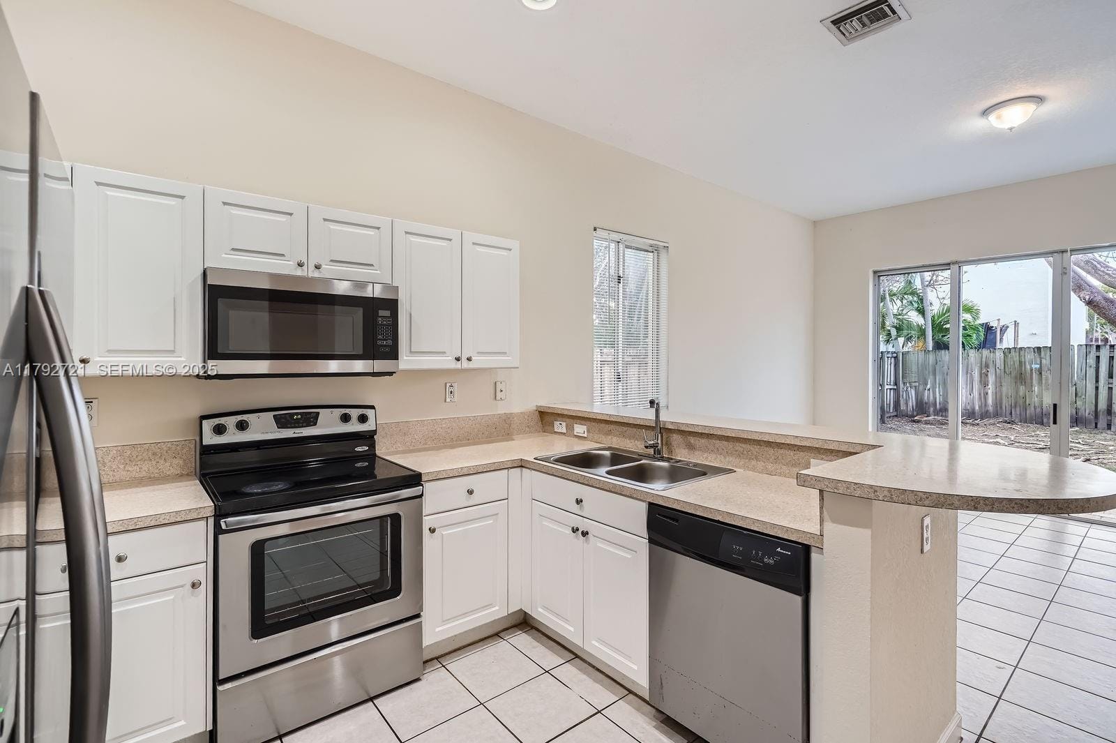 8857 SW 222nd Terrace, Cutler Bay, FL 33190 photo 8