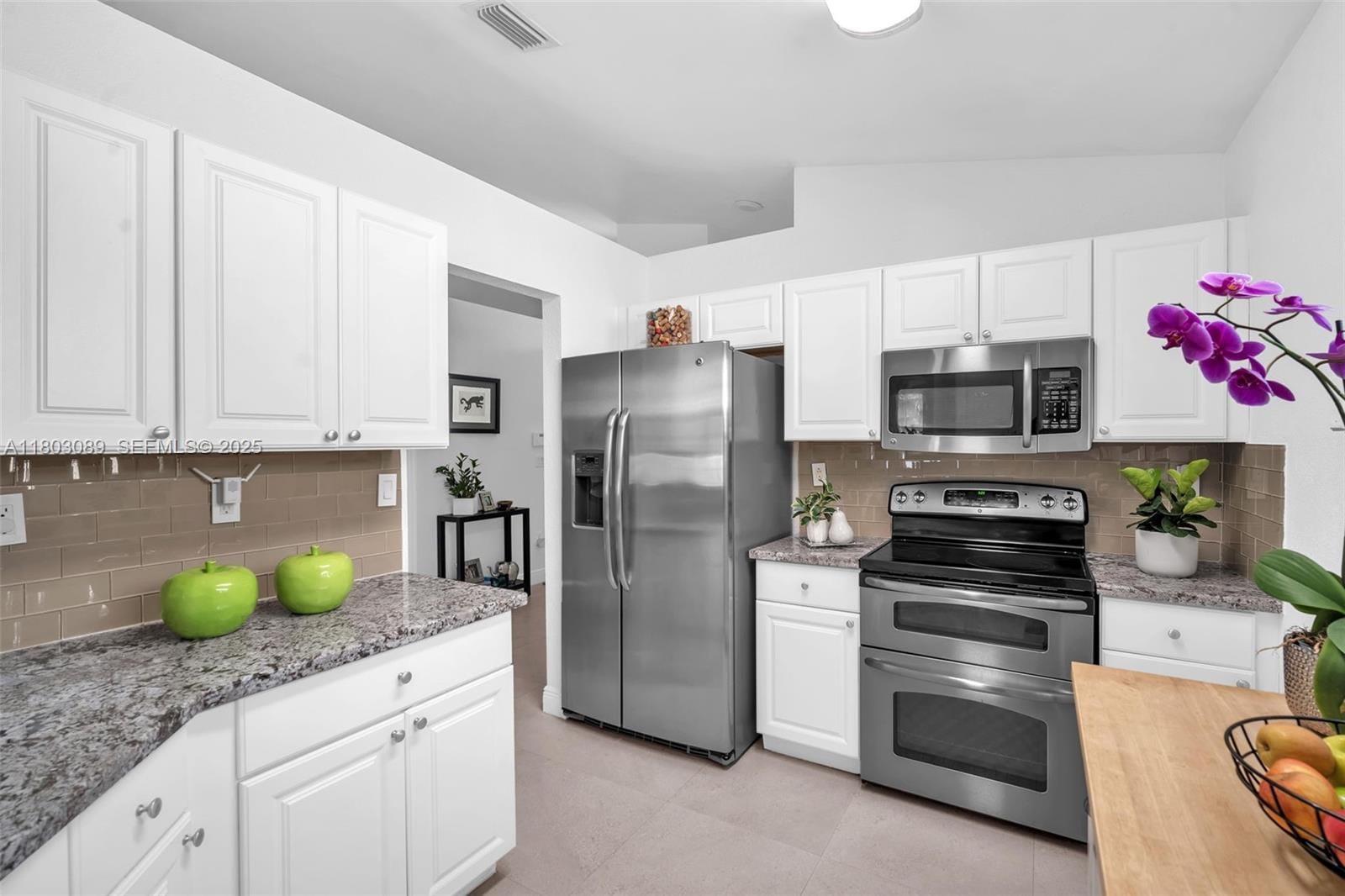 16408 Sapphire Bend, Weston, FL 33331 photo 16