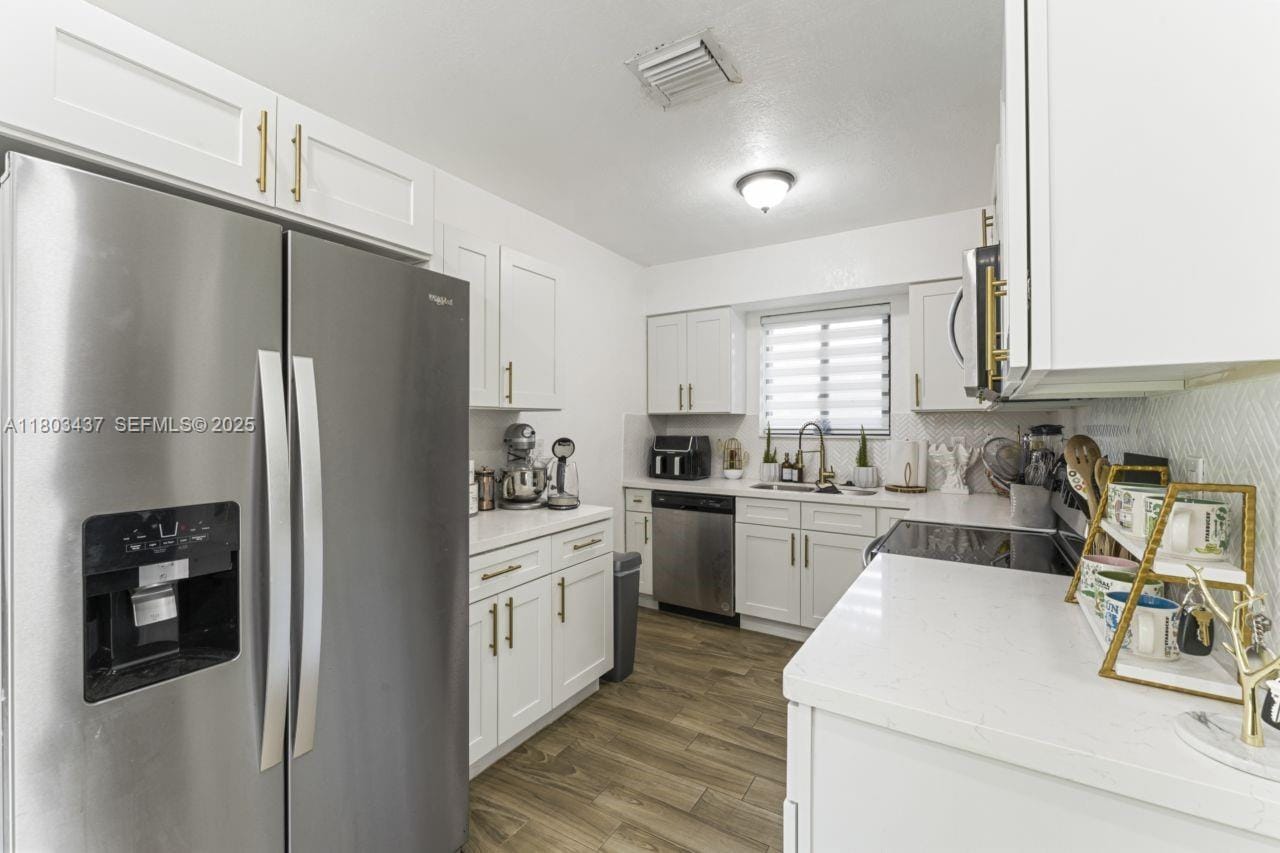 1330 NE 155th Street, North Miami Beach, FL 33162 photo 13