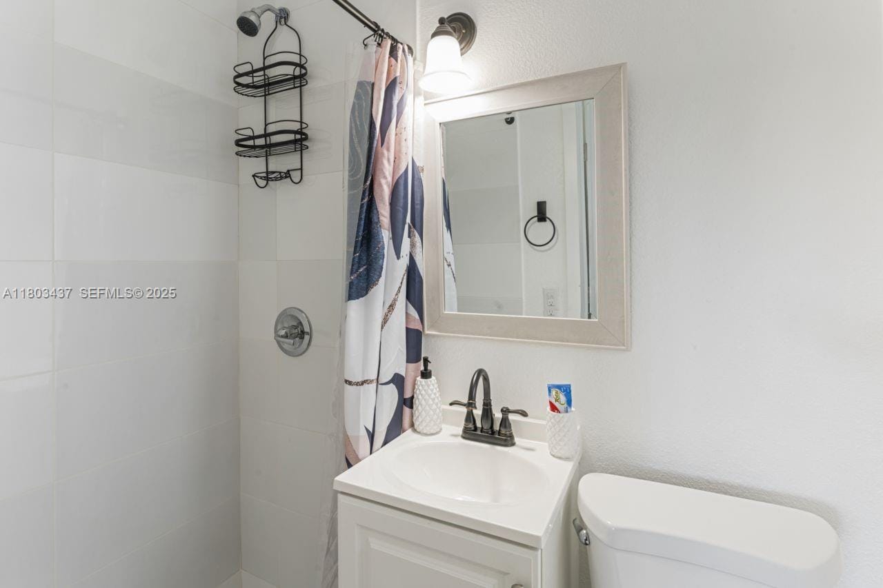 1330 NE 155th Street — photo 10