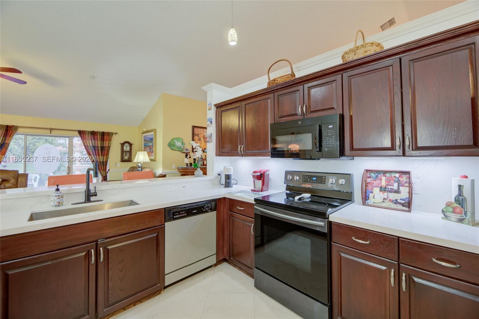 596 NW 164th Avenue, Pembroke Pines, FL 33028 photo 18