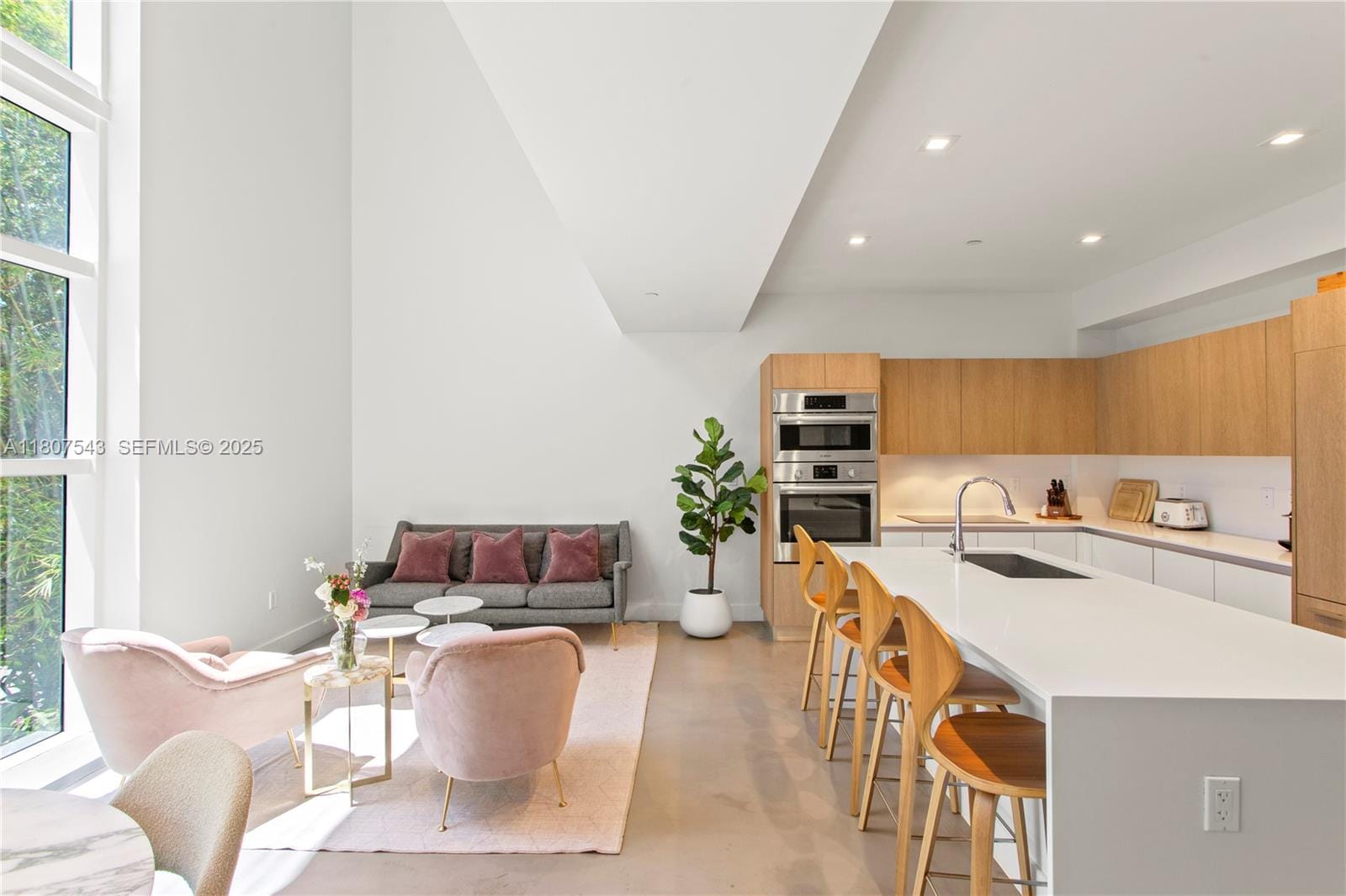 455 NE 39th Street 102, Miami, FL 33137