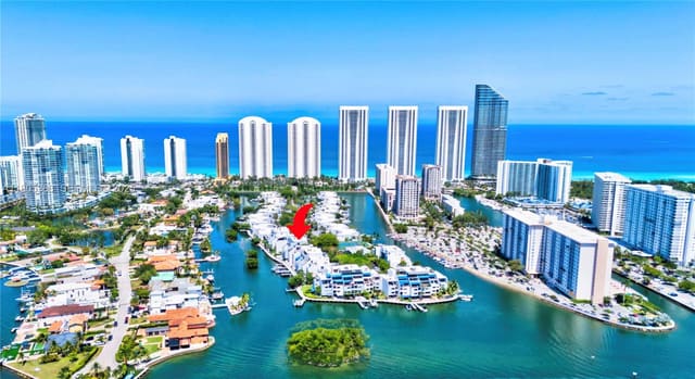 401 Poinciana Drive 1225, sold in Poinciana Is Yt & Rcq Clu, Sunny Isles Beach, FL