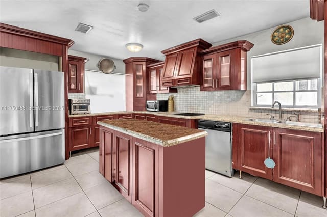 2631 NE 214th Street, Miami, FL 33180