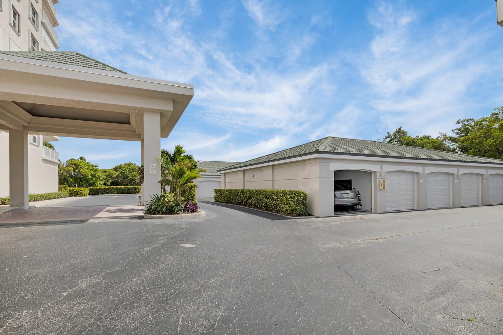 5049 N Highway A1a 1905, Hutchinson Island, FL 34949 photo 30