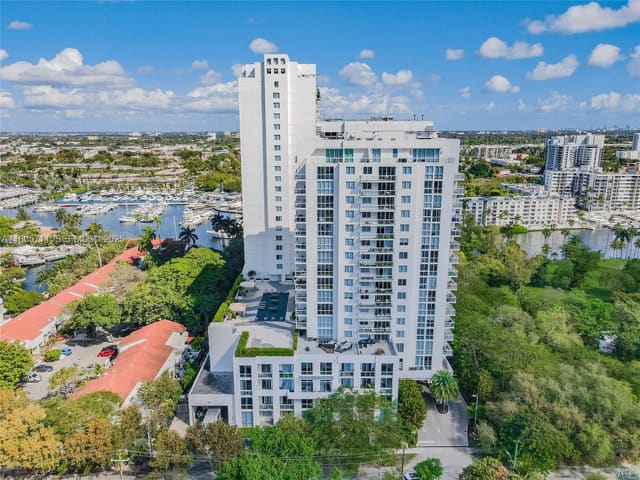 1871 S River Drive 1407, sold in Terrazas Riverpark Villag, Miami, FL