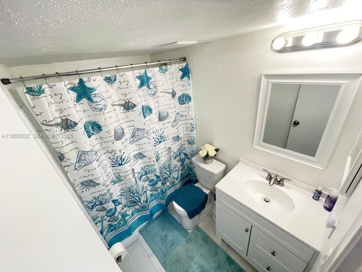 20065 NE 3rd Court O3, Miami, FL 33179 photo 11