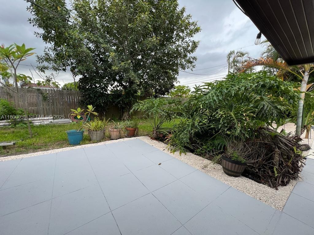 14825 Garden Drive, Miami, FL 33168 photo 23