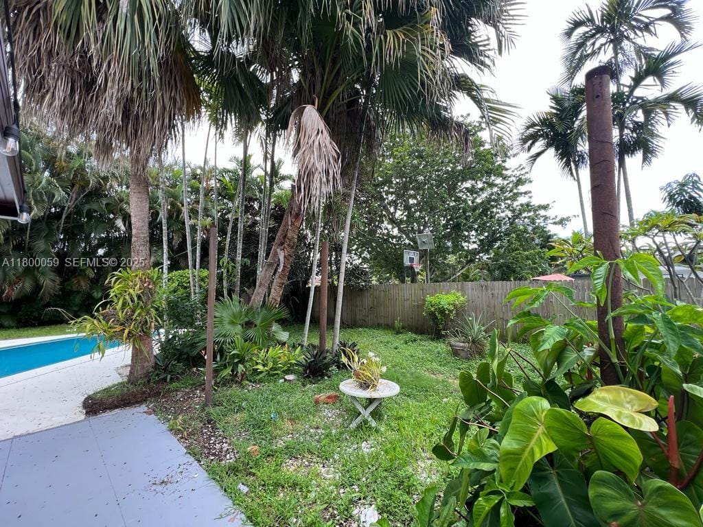 14825 Garden Drive, Miami, FL 33168 photo 29