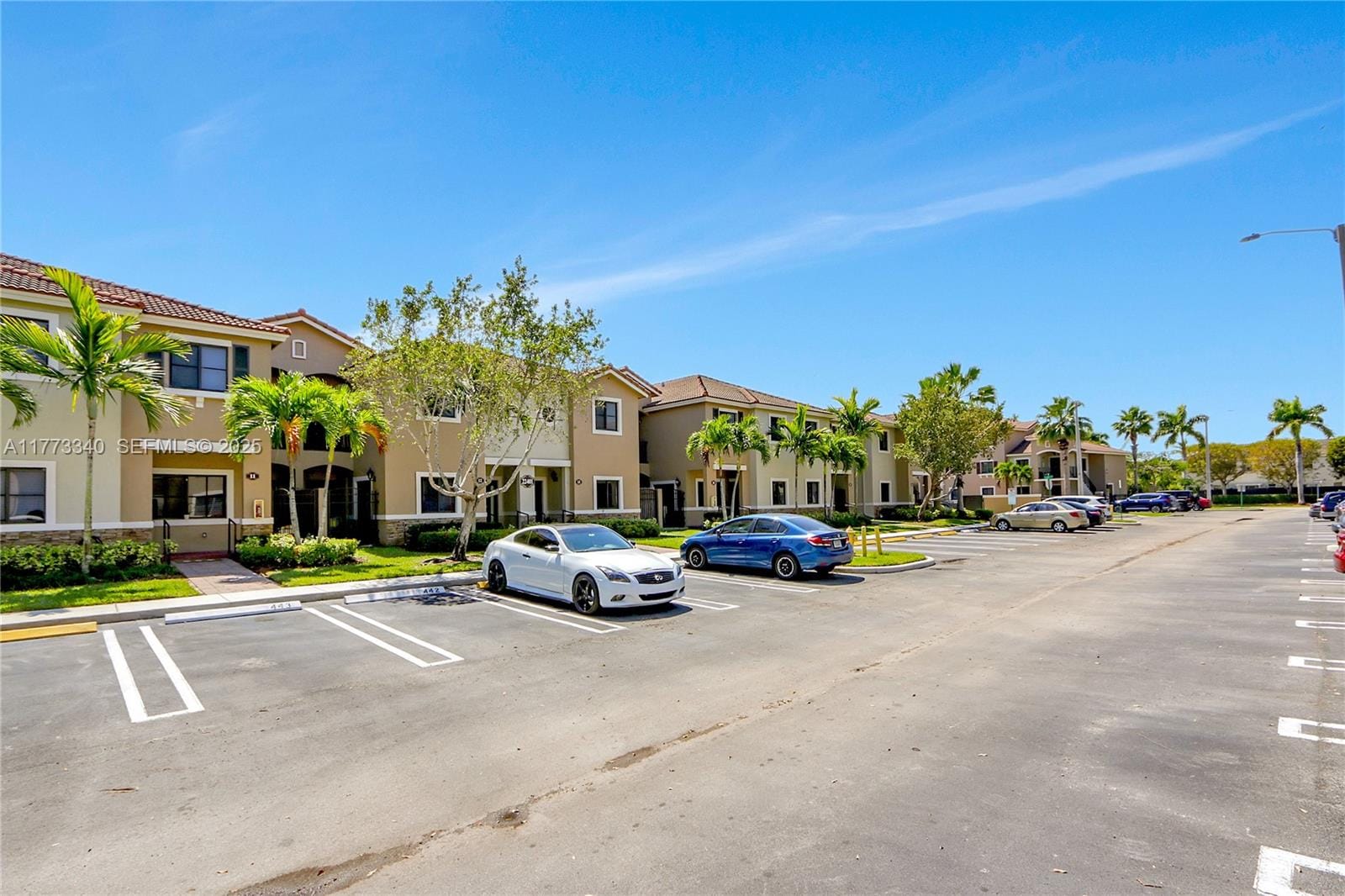 22401 SW 88th Place 11-27, Cutler Bay, FL 33190
