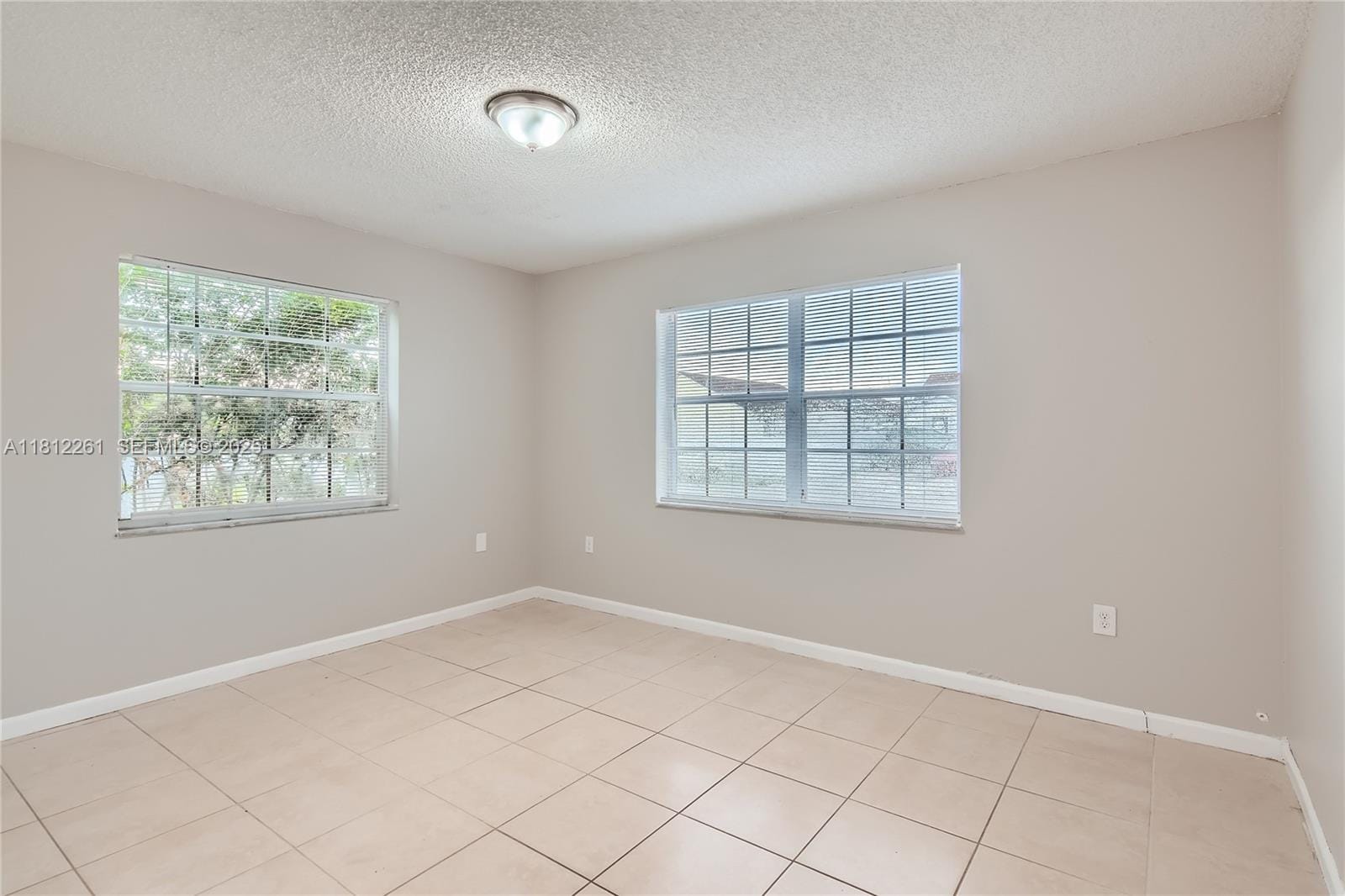 20316 NW 32nd Path, Miami Gardens, FL 33056 photo 11