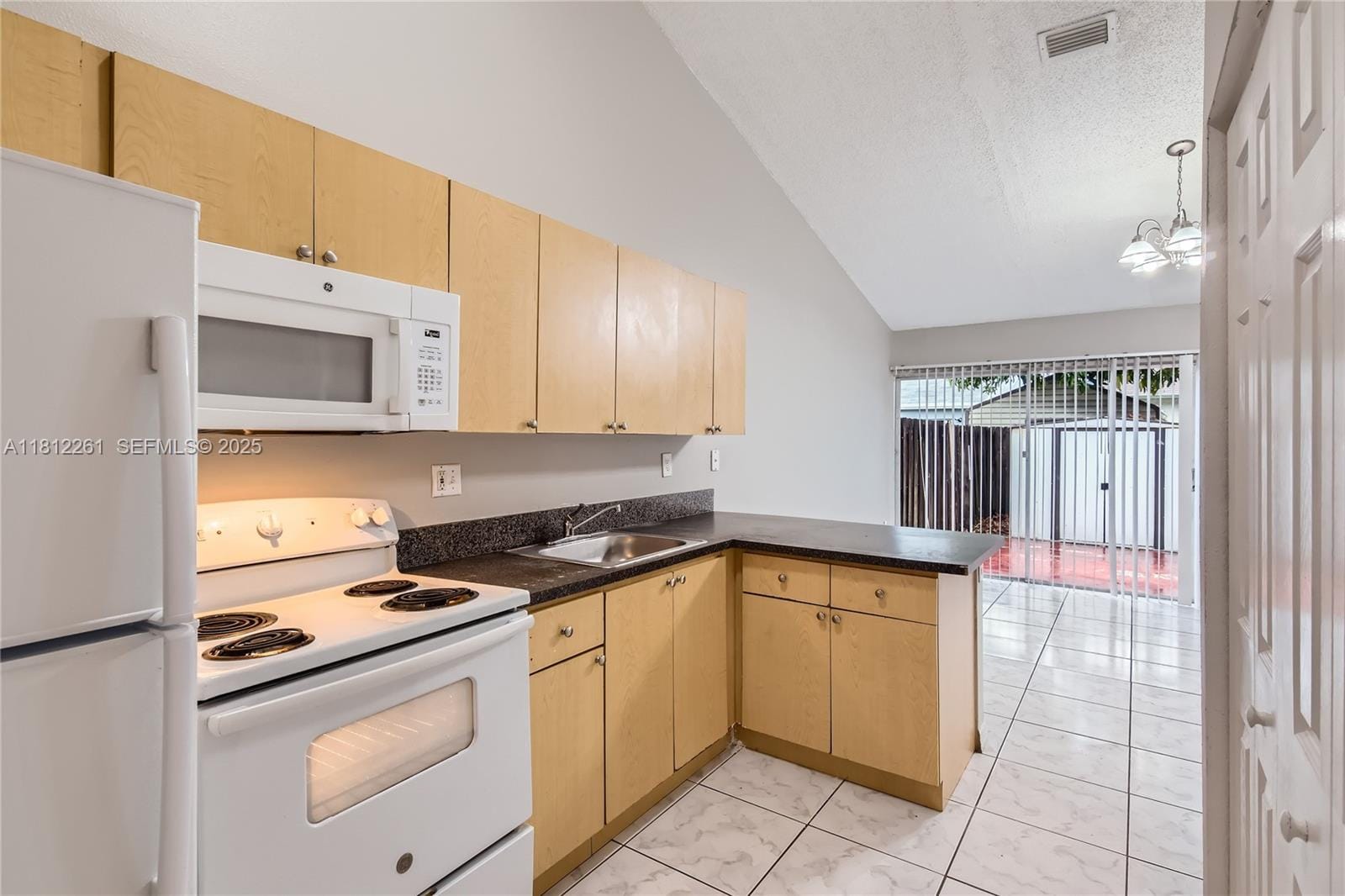 20316 NW 32nd Path, Miami Gardens, FL 33056 photo 10