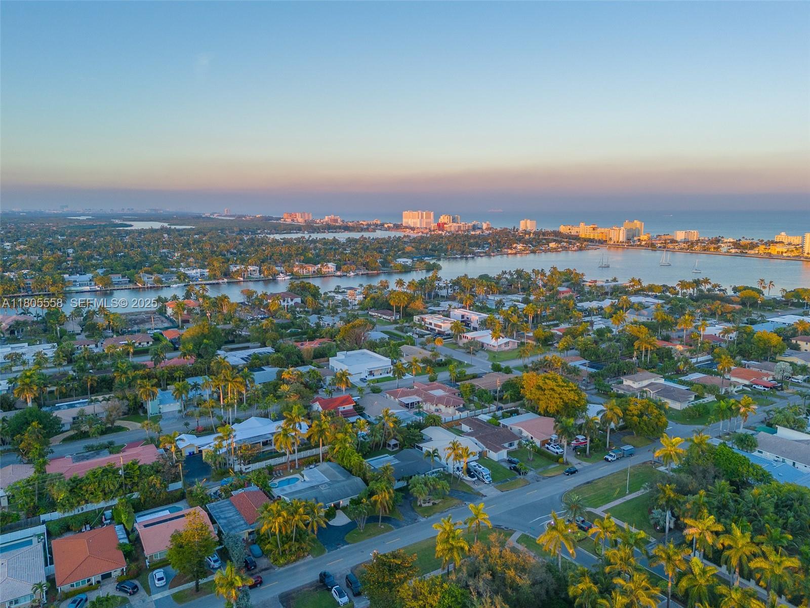 1025 Washington Street, Hollywood, FL 33019 photo 22