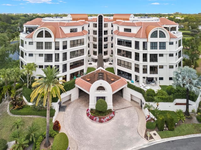 7383 Orangewood Lane 103, sold in Boca Grove, Boca Raton, FL