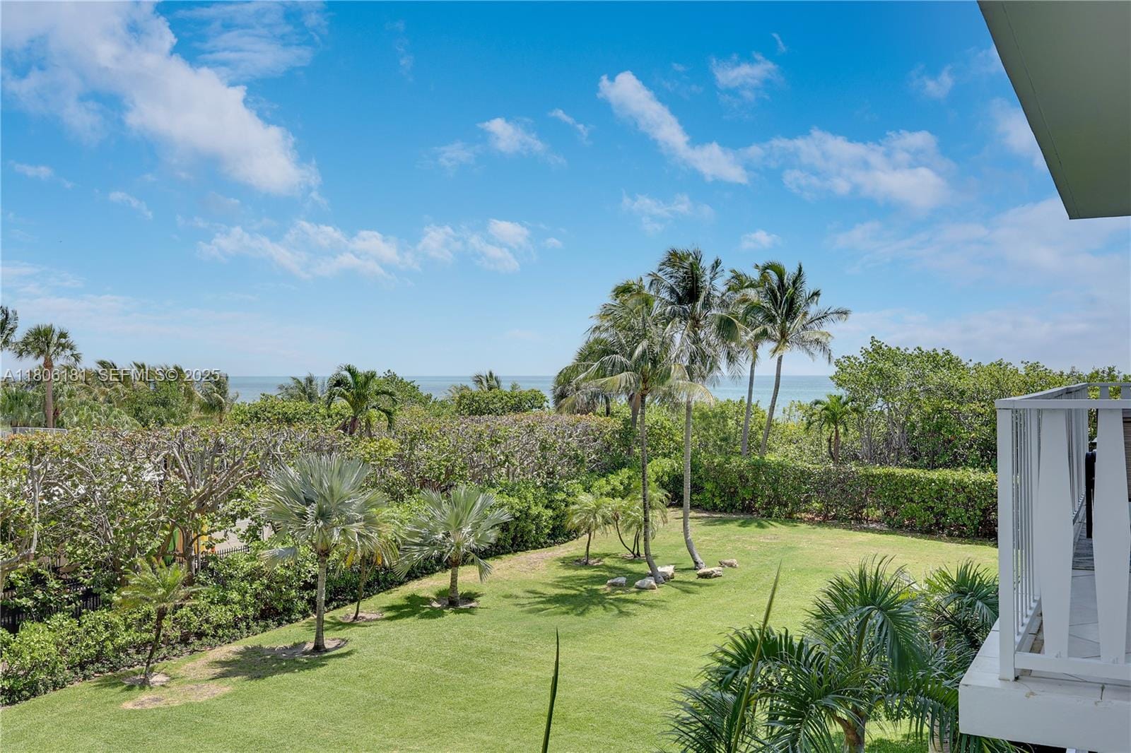 200 Ocean Lane Drive 305, Key Biscayne, FL 33149 photo 1