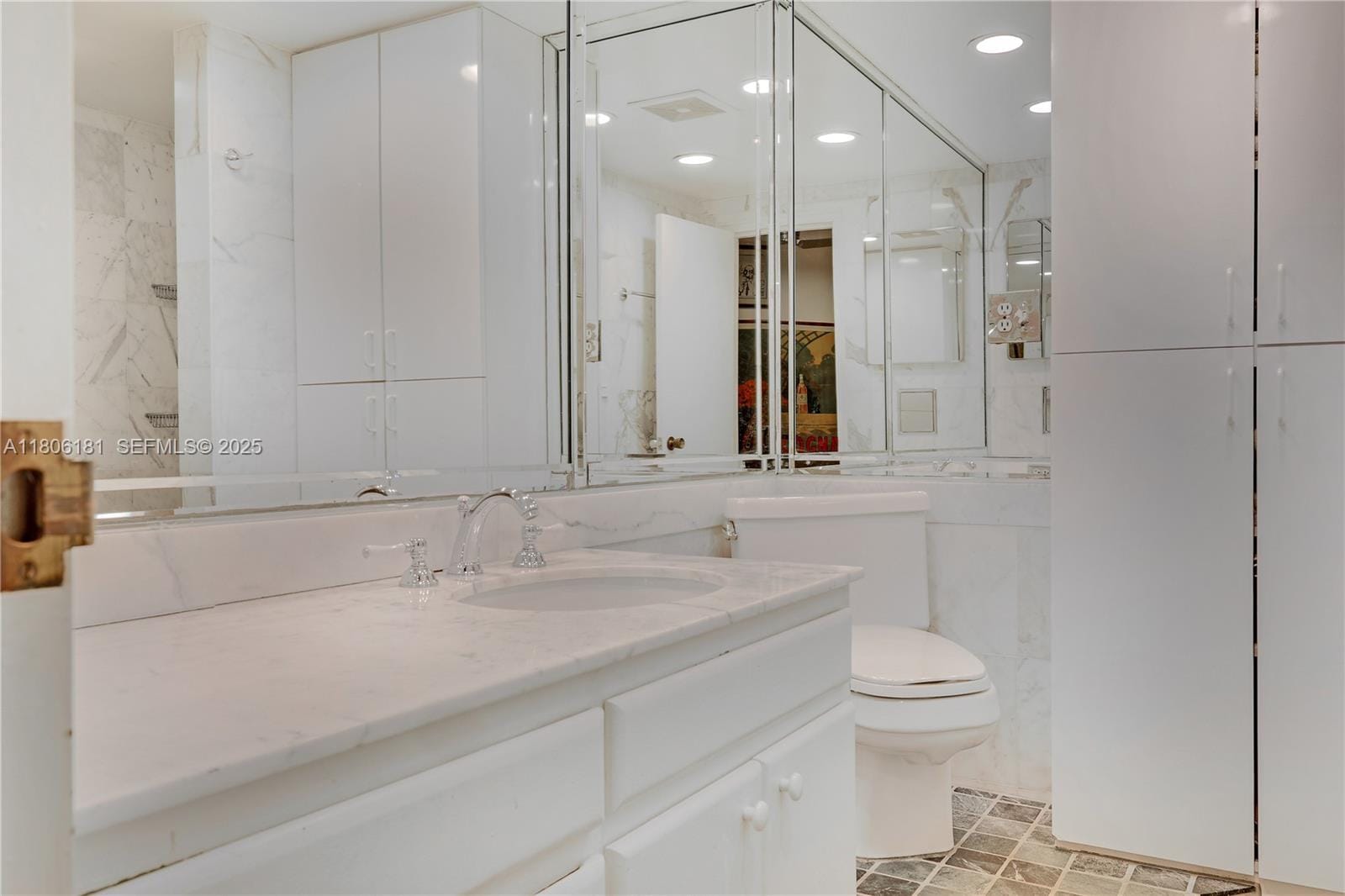 200 Ocean Lane Drive 305, Key Biscayne, FL 33149 photo 16