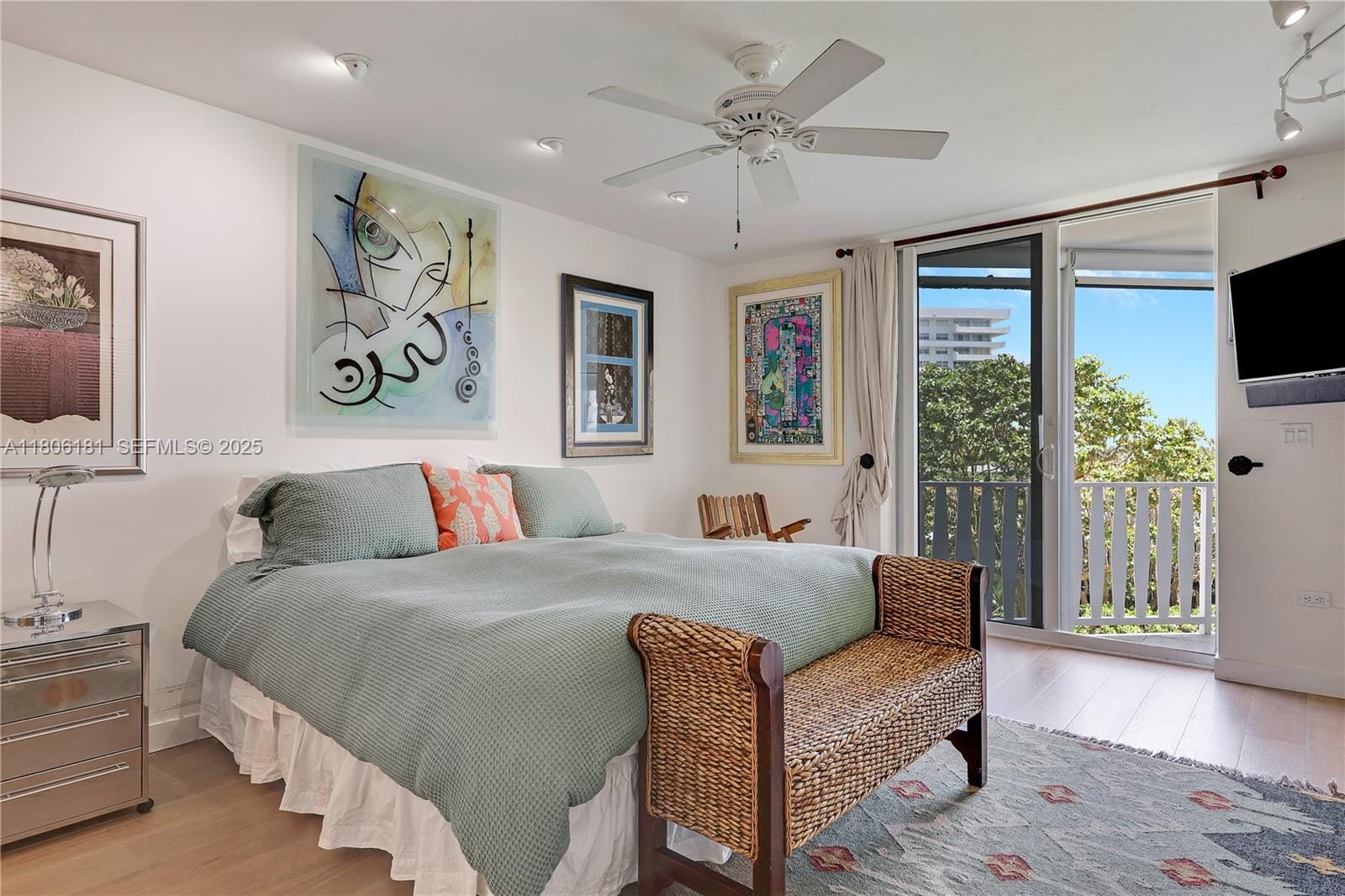 200 Ocean Lane Drive 305, Key Biscayne, FL 33149 photo 18