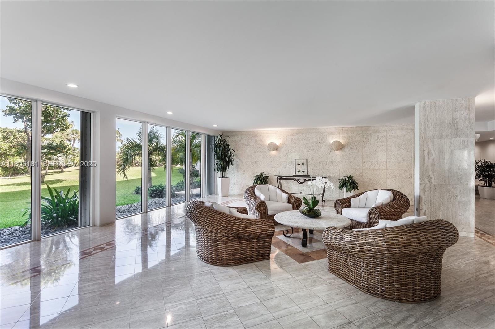 200 Ocean Lane Drive 305, Key Biscayne, FL 33149 photo 27