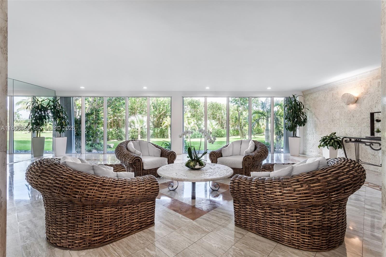 200 Ocean Lane Drive 305, Key Biscayne, FL 33149 photo 28