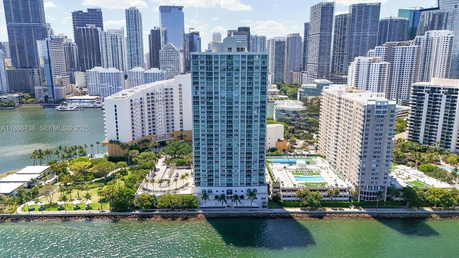 800 Claughton Island Drive 1504, Miami, FL 33131