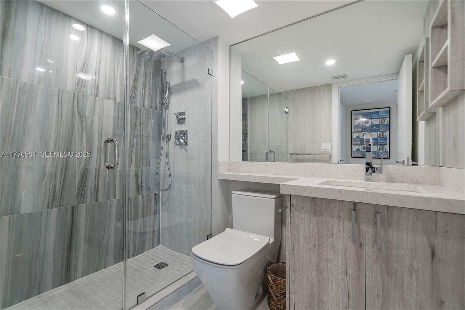 400 S Pointe Drive 702, Miami Beach, FL 33139 photo 21