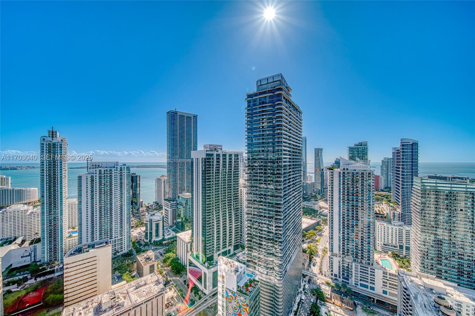 45 SW 9th Street LPH 4504, Miami, FL 33130
