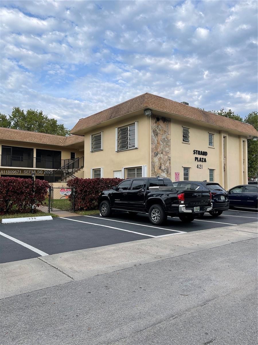 421 NE 1st Street 119, Hallandale Beach, FL 33009