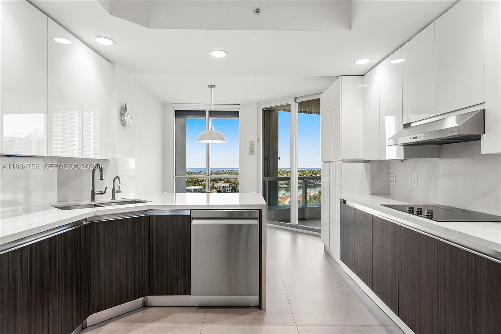 21050 Point Place 1006, Aventura, FL 33180 photo 12
