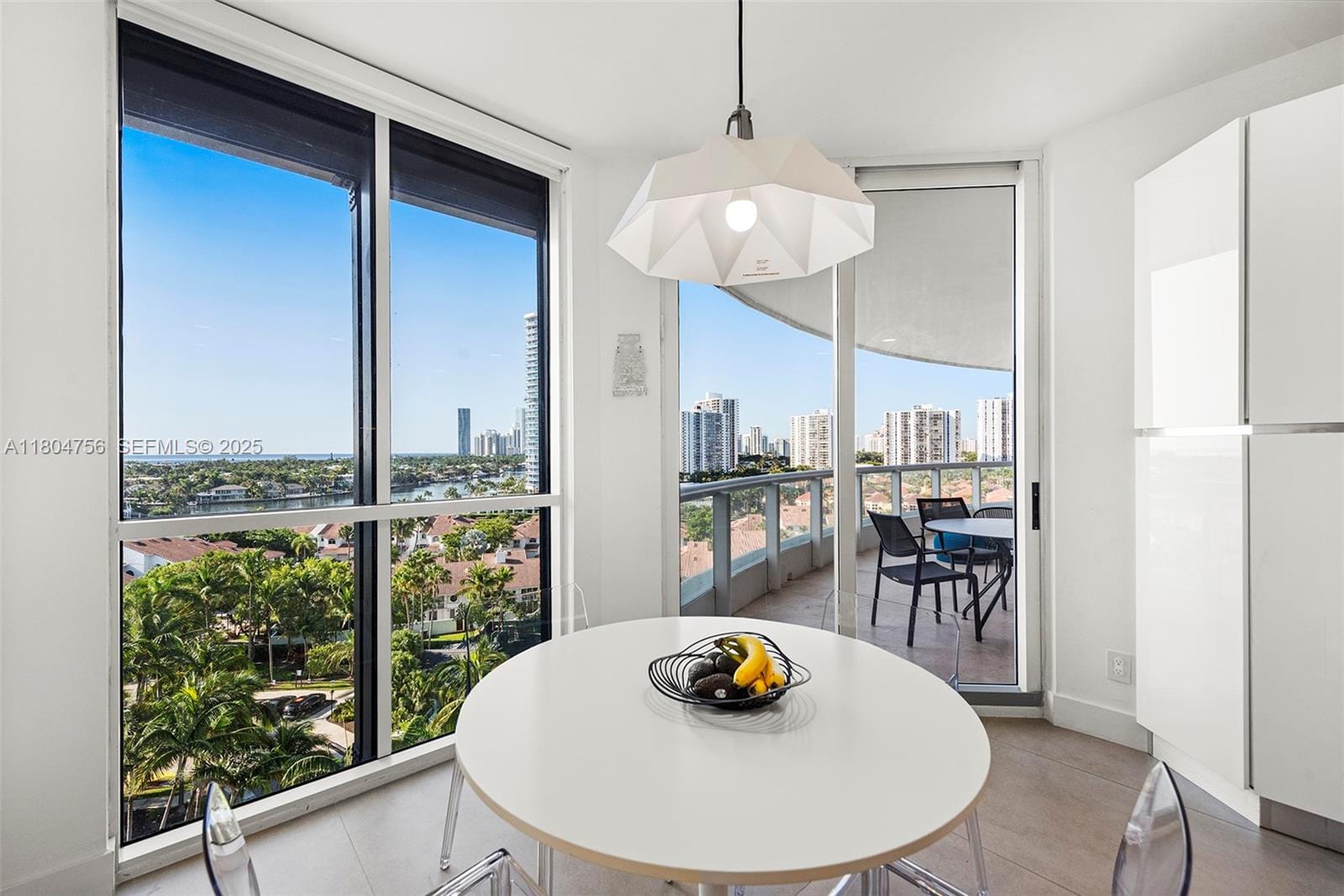 21050 Point Place 1006, Aventura, FL 33180 photo 15