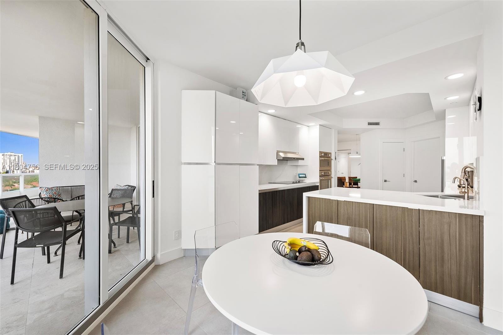 21050 Point Place 1006, Aventura, FL 33180 photo 16
