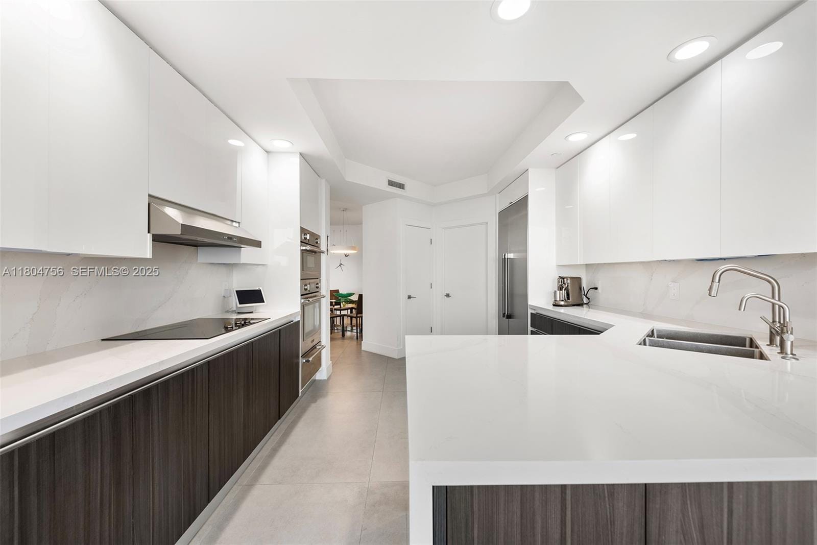 21050 Point Place 1006, Aventura, FL 33180 photo 17