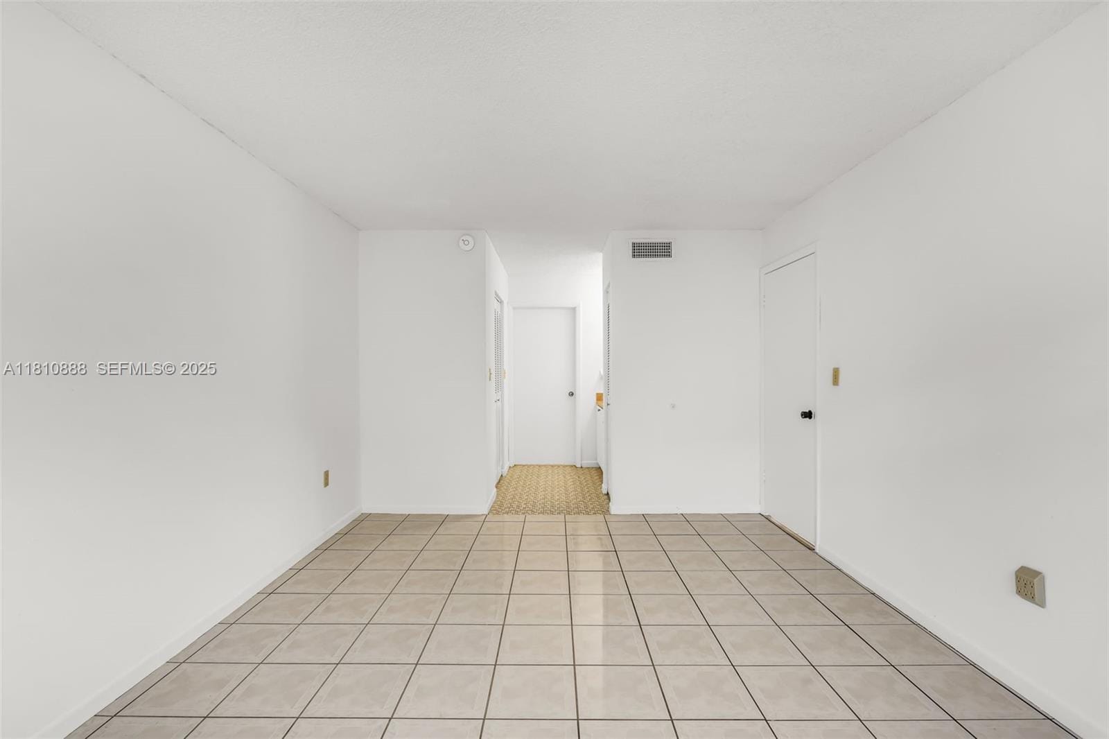 325 NW 72nd Avenue 301, Miami, FL 33126 photo 17