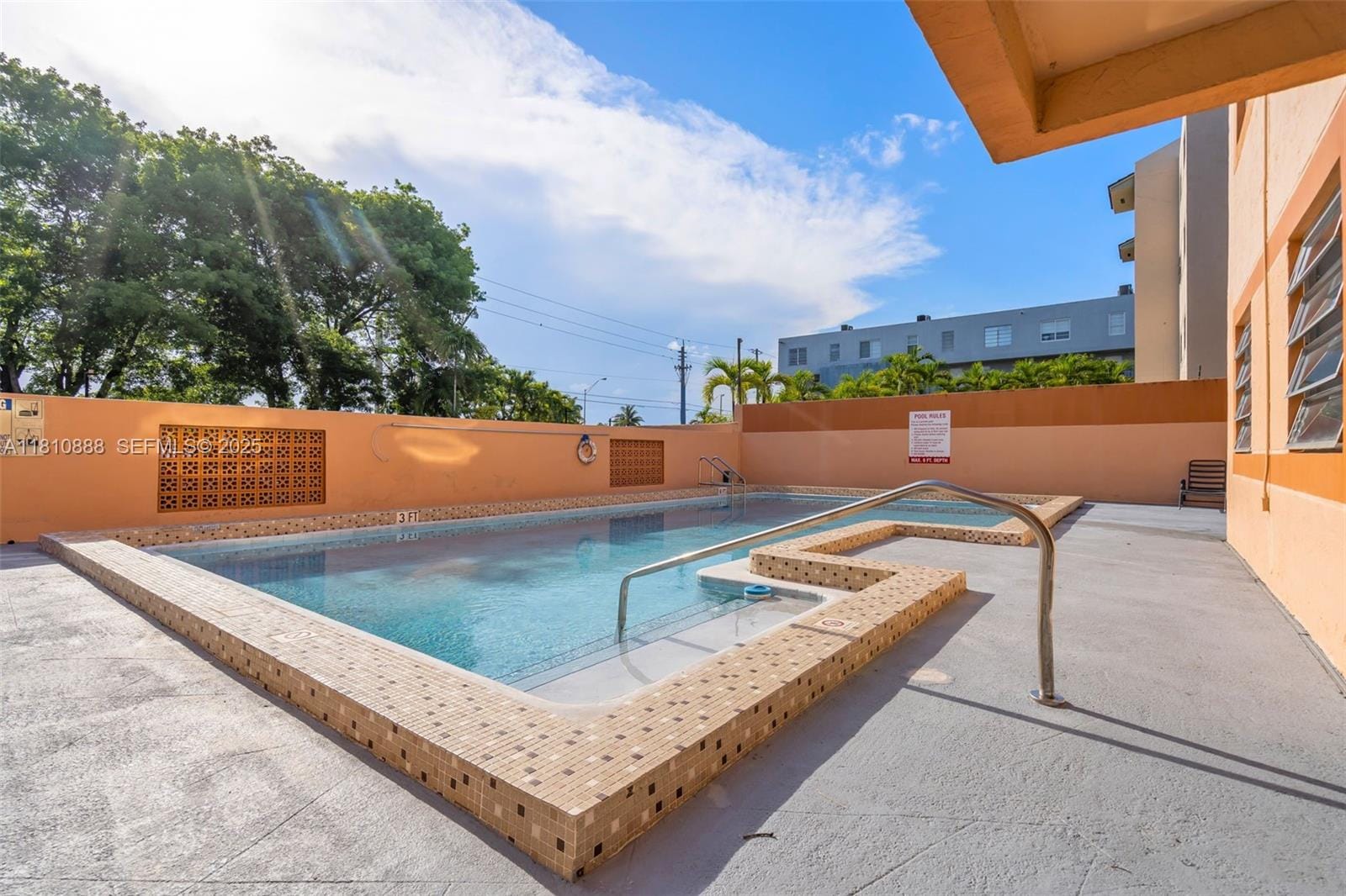 325 NW 72nd Avenue 301, Miami, FL 33126 photo 22