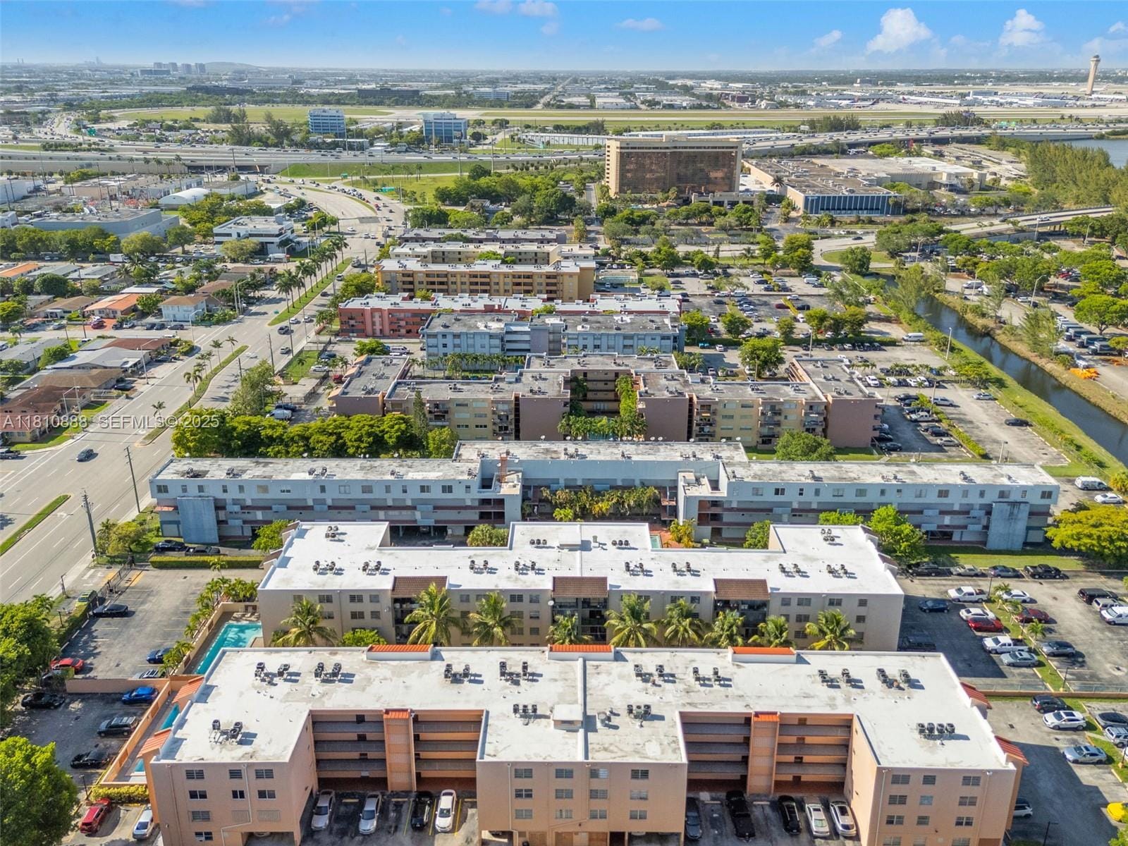 325 NW 72nd Avenue 301, Miami, FL 33126 photo 26