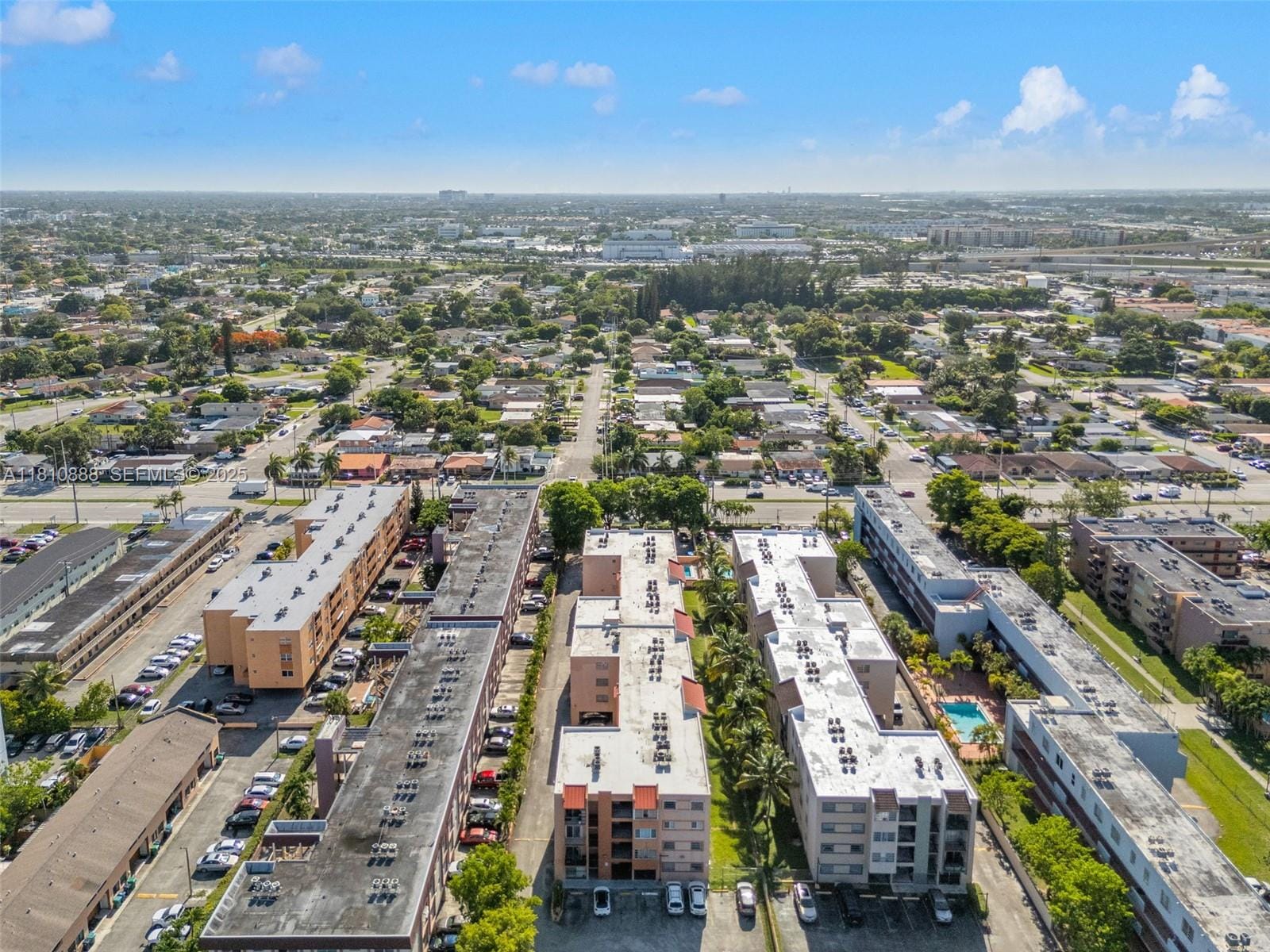 325 NW 72nd Avenue 301, Miami, FL 33126 photo 28
