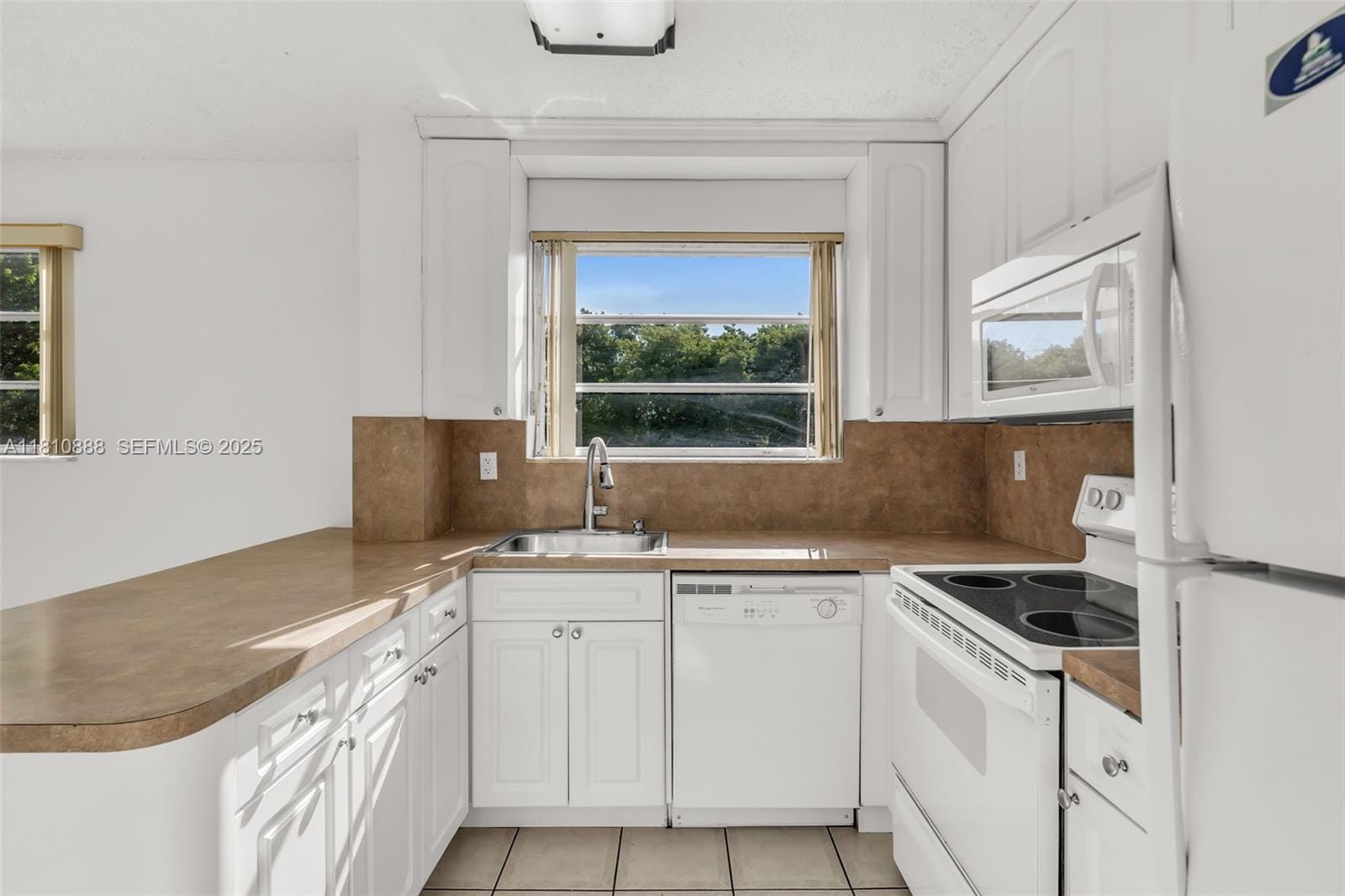 325 NW 72nd Avenue 301 — photo 10