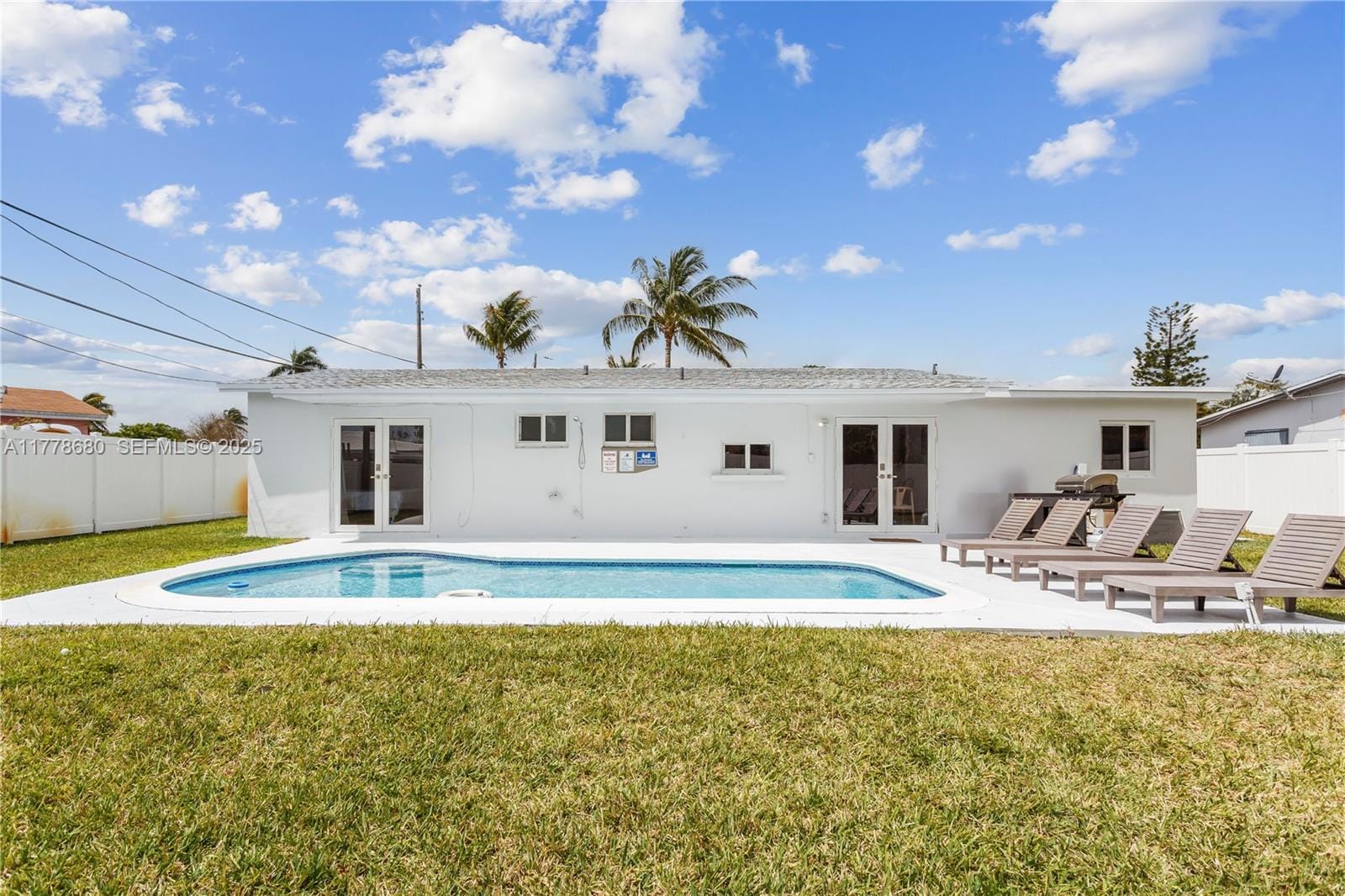 3710 NW 6th Avenue, Deerfield Beach, FL 33064