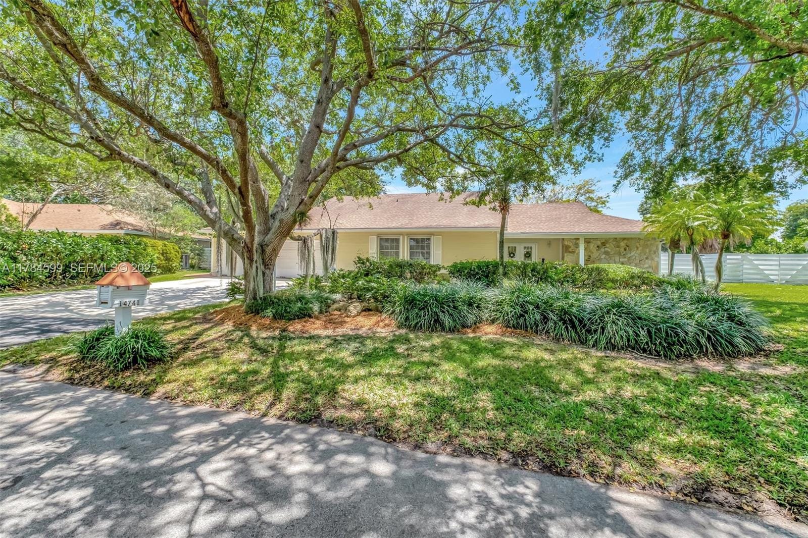 14741 SW 148th Avenue — photo 3