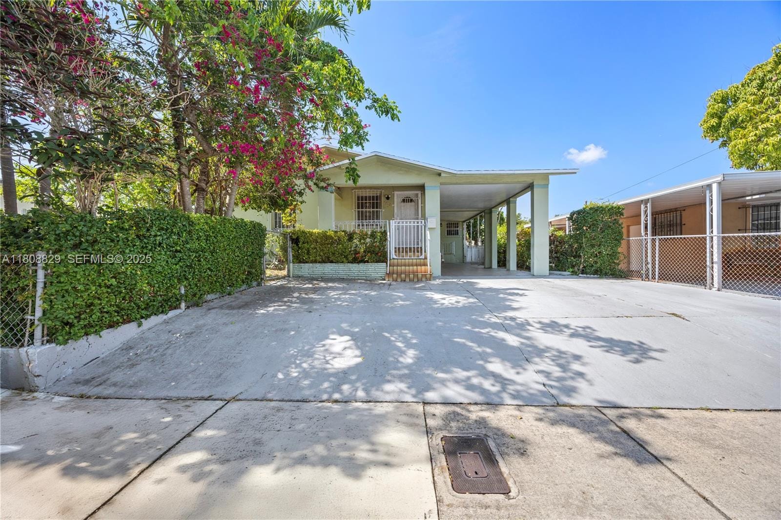 5762 SW 2nd Street, Miami, FL 33144